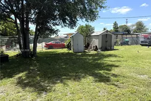 9615 NW 26th Ave, Miami, FL 33147 - Photo 27