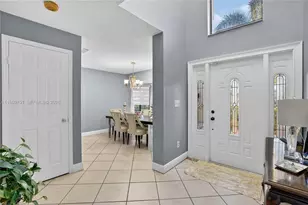 11501 SW 9th Ct, Pembroke Pines, FL 33025 - Photo 5