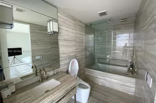 18975 Collins Ave, Sunny Isles Beach, FL 33160 - Photo 11