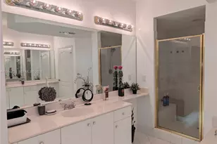 10710 NW 66th St, Doral, FL 33178 - Photo 31