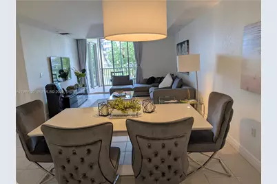 10710 NW 66th St #202, Doral, FL 33178 - Photo 5