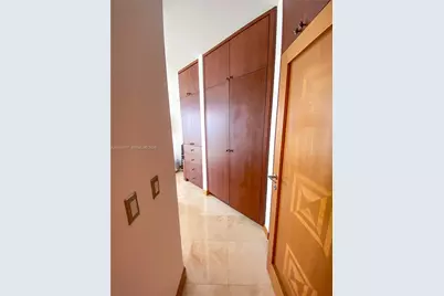 6301 Collins Ave #TS3, Miami Beach, FL 33141 - Photo 23