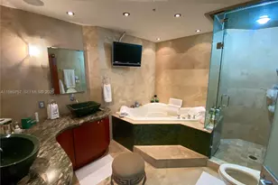 6301 Collins Ave, Miami Beach, FL 33141 - Photo 33