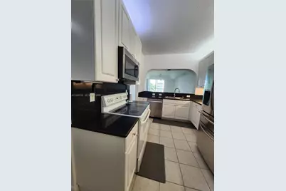 10710 NW 66th St #402, Doral, FL 33178 - Photo 21