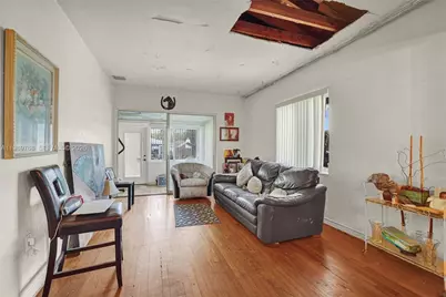 1451 NW 43rd St, Miami, FL 33142 - Photo 9