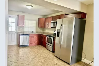 350 E 58th St, Hialeah, FL 33013 - Photo 5