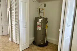 350 E 58th St, Hialeah, FL 33013 - Photo 21