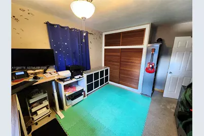 6721 Garfield St, Hollywood, FL 33024 - Photo 15