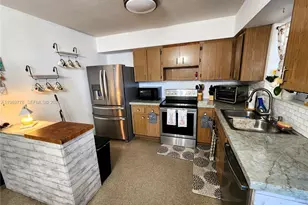 6721 Garfield St, Hollywood, FL 33024 - Photo 13