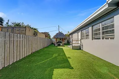 529 NW 8th St, Dania Beach, FL 33004 - Photo 61