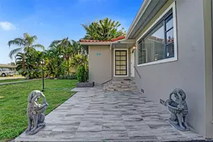 529 NW 8th St, Dania Beach, FL 33004 - Photo 71