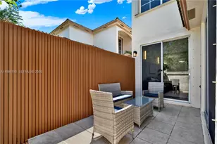 1251 Hayes St, Hollywood, FL 33019 - Photo 35