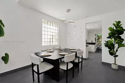 1251 Hayes St, Hollywood, FL 33019 - Photo 9