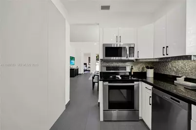 1251 Hayes St, Hollywood, FL 33019 - Photo 13