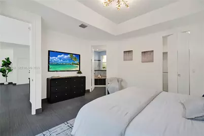 1251 Hayes St, Hollywood, FL 33019 - Photo 17