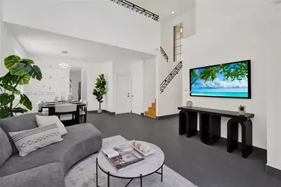 1251 Hayes St, Hollywood, FL 33019 - Photo 3