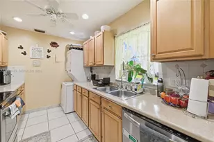 8431 NW 12th St, Plantation, FL 33322 - Photo 11