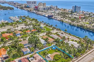 715 Hollywood Blvd, Hollywood, FL 33019 - Photo 1