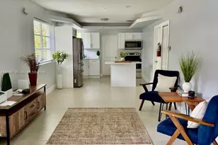 715 Hollywood Blvd, Hollywood, FL 33019 - Photo 5