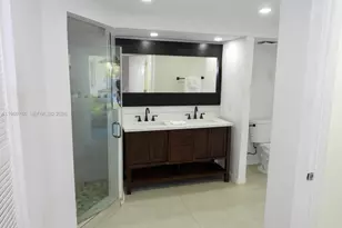 715 Hollywood Blvd, Hollywood, FL 33019 - Photo 13