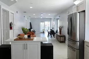715 Hollywood Blvd, Hollywood, FL 33019 - Photo 11