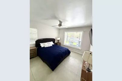 715 Hollywood Blvd, Hollywood, FL 33019 - Photo 15