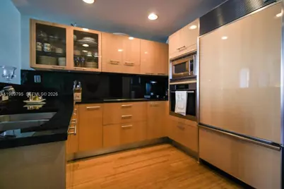 6799 Collins Ave #LPH04, Miami Beach, FL 33141 - Photo 7