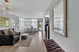 3375 N Country Club Dr, Aventura, FL 33180 - Photo 9