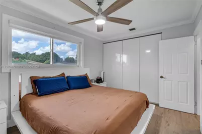 2051 Arcadia Dr, Miramar, FL 33023 - Photo 11