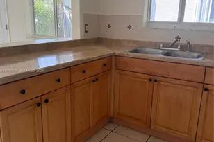 608 NW 3rd Ave, Hallandale Beach, FL 33009 - Photo 5