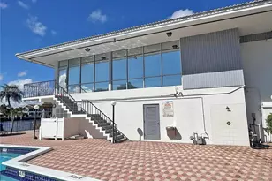 3113 S Ocean Dr, Hallandale Beach, FL 33009 - Photo 25