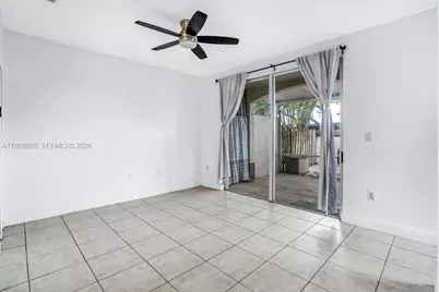 102 Riverwalk Cir, Sunrise, FL 33326 - Photo 7