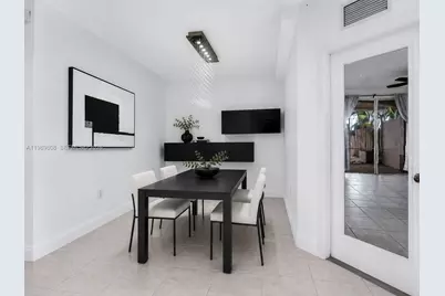 102 Riverwalk Cir, Sunrise, FL 33326 - Photo 7