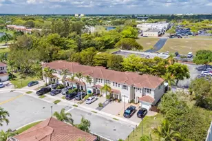 102 Riverwalk Cir, Sunrise, FL 33326 - Photo 29