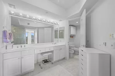 3598 Yacht Club Dr #1204, Aventura, FL 33180 - Photo 17