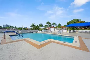 3598 Yacht Club Dr, Aventura, FL 33180 - Photo 9