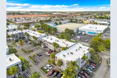 2690 W 76th St #104, Hialeah, FL 33016 - Photo 31