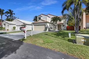 104 Wedgewood Lakes S, Greenacres, FL 33463 - Photo 3