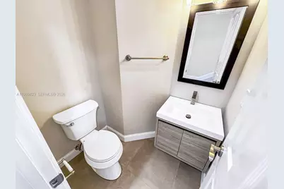 700 SE 14th St #G, Fort Lauderdale, FL 33316 - Photo 19
