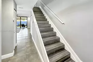 700 SE 14th St, Fort Lauderdale, FL 33316 - Photo 23