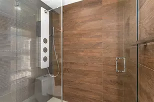 3739 Collins Ave, Miami Beach, FL 33140 - Photo 23