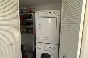 4017 N Cypress Dr, Pompano Beach, FL 33069 - Photo 13