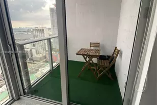 151 SE 1st St, Miami, FL 33131 - Photo 3