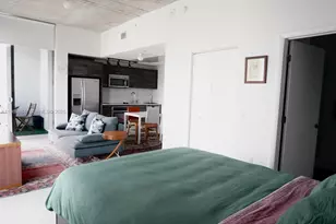 151 SE 1st St, Miami, FL 33131 - Photo 11