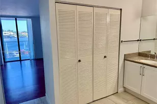 20515 E Country Club Dr, Aventura, FL 33180 - Photo 19