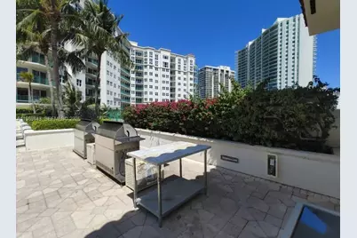 20000 E Country Club Dr #201, Aventura, FL 33180 - Photo 25