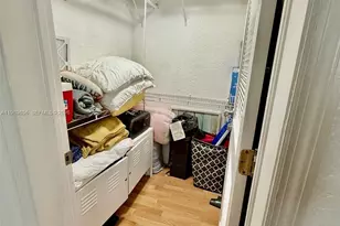 7326 Collins Ave, Miami Beach, FL 33141 - Photo 11