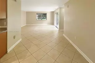 9454 SW 77th Ave, Miami, FL 33156 - Photo 5