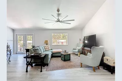 310 14th Street SE, Naples, FL 34117 - Photo 7