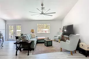 310 14th St SE, Naples, FL 34117 - Photo 7